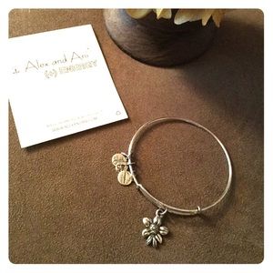 🌼 Alex & Ani Russian Silver Flower Bangle 🌼